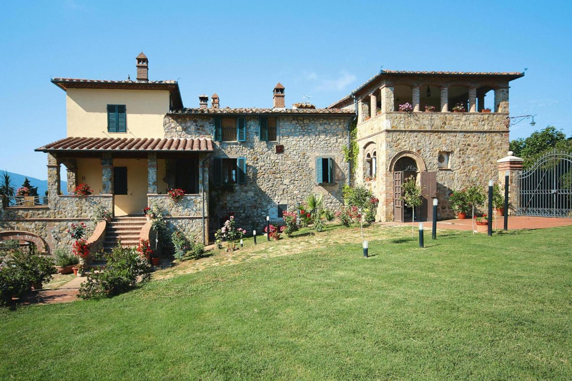 Apartment In Chiusdino Buitenkant foto